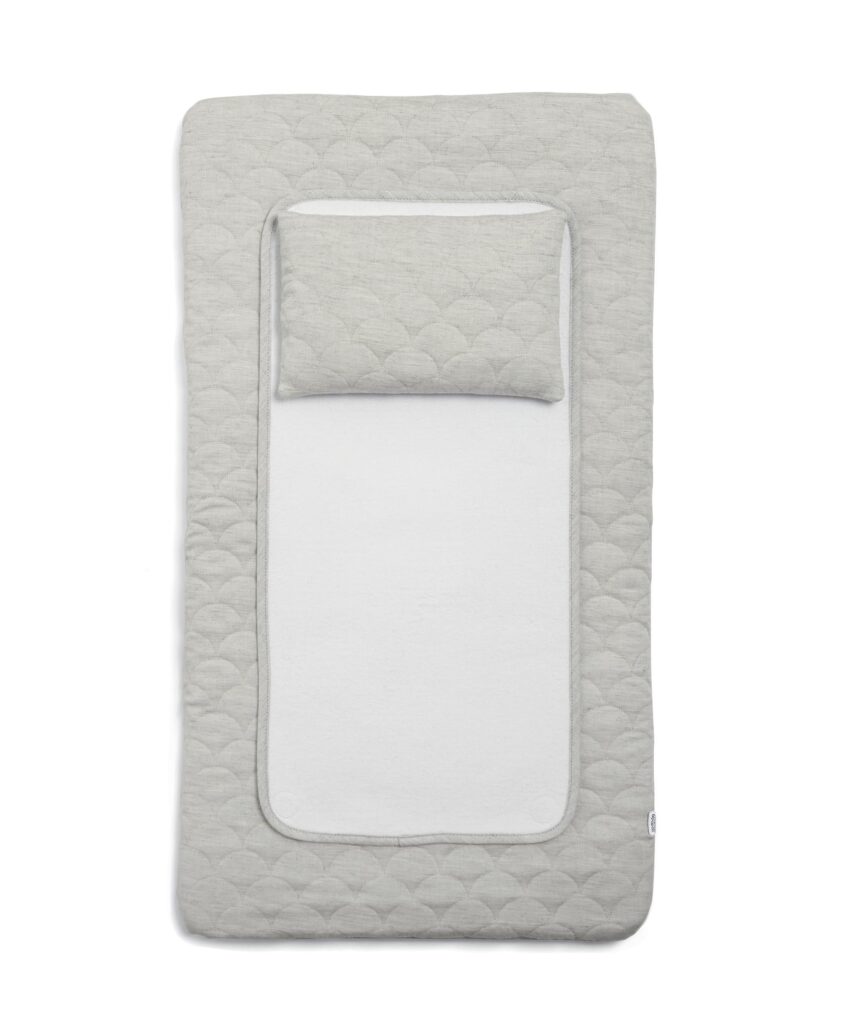 Removable Towelling Insert & Detachable Pillow
