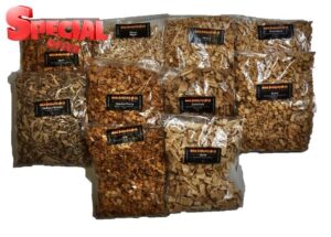 BBQ Woodchips Mix 10 x 200 g (2 kg) (Approx. 8 Litres) Varieties such as: Walnut and Maple Chips