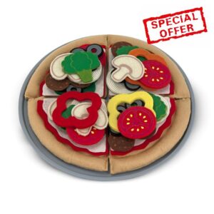Melissa & Doug Felt Food Pizza Play Food Set | Role Play Toy for Children | Sensory Toy | Soft Toy | 3+ | Gift for Boy or Girl