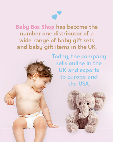 Baby Box Shop - 17 Baby Essentials for Newborn Girl with 3 Personalised Baby Gifts - Perfect as B...