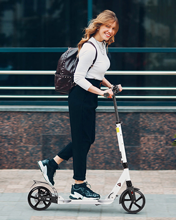kids kick scooter