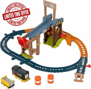 Thomas & Friends Motorized Toy Train Set Diesel’s Lift & Load Construction with Track & Cargo for Preschool Kids Ages 3+ Years