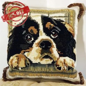 ORLUMY Cavalier King Charles Spaniel Animal Latch Hook Kits Dog by The Window DIY Latch Hook Kits Yarn Kits Pillow Rug Pattern Arts and Crafts Crochet Needlework 43x43cm