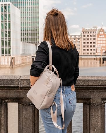 Johnny Urban Bum Bag Women & Men Black - Tom - Bumbags for Ladies Made of Recycled PET for Festivals