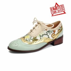 Women's Vintage Brogue Oxfords Ethnic Embroidery Round Toe Shoes with Lace-Up Closure Chunky Low Heel Casual Flats
