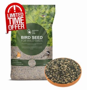 Swainston Bird Seed Super Suns Mix 15kg. High Grade Mix of Black Sunflower Seeds and Sunflower Hearts Bird Food for Wild Birds. Nutrient-Rich Wild Bird Seed for All Feeders - Recyclable Packaging