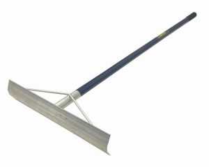 Richard Carter Aluminium Concrete Rake Placer 19.75" x 5" with welded 59" Long Aluminium Handle (1)